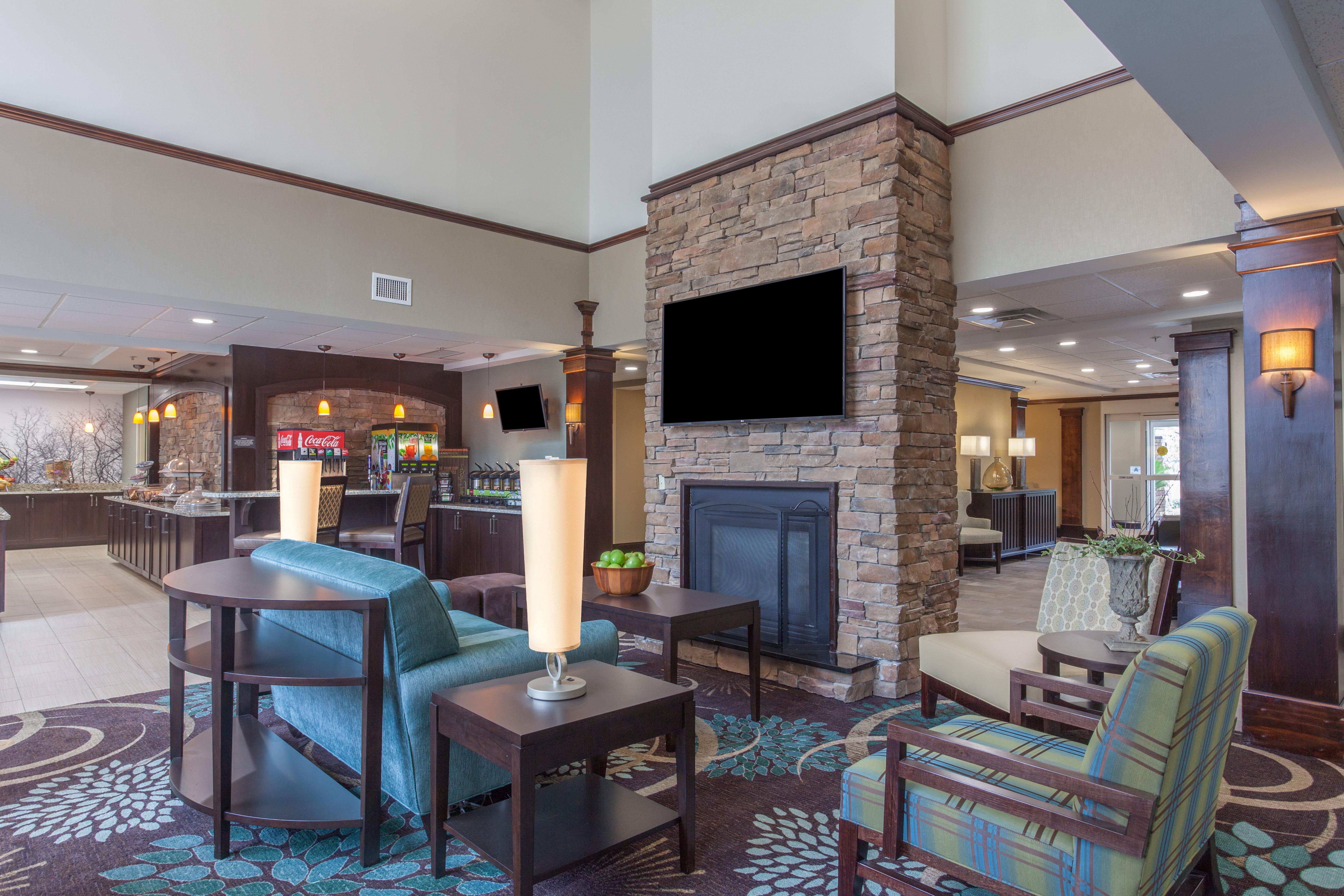 Hilton Greenville Exterior photo