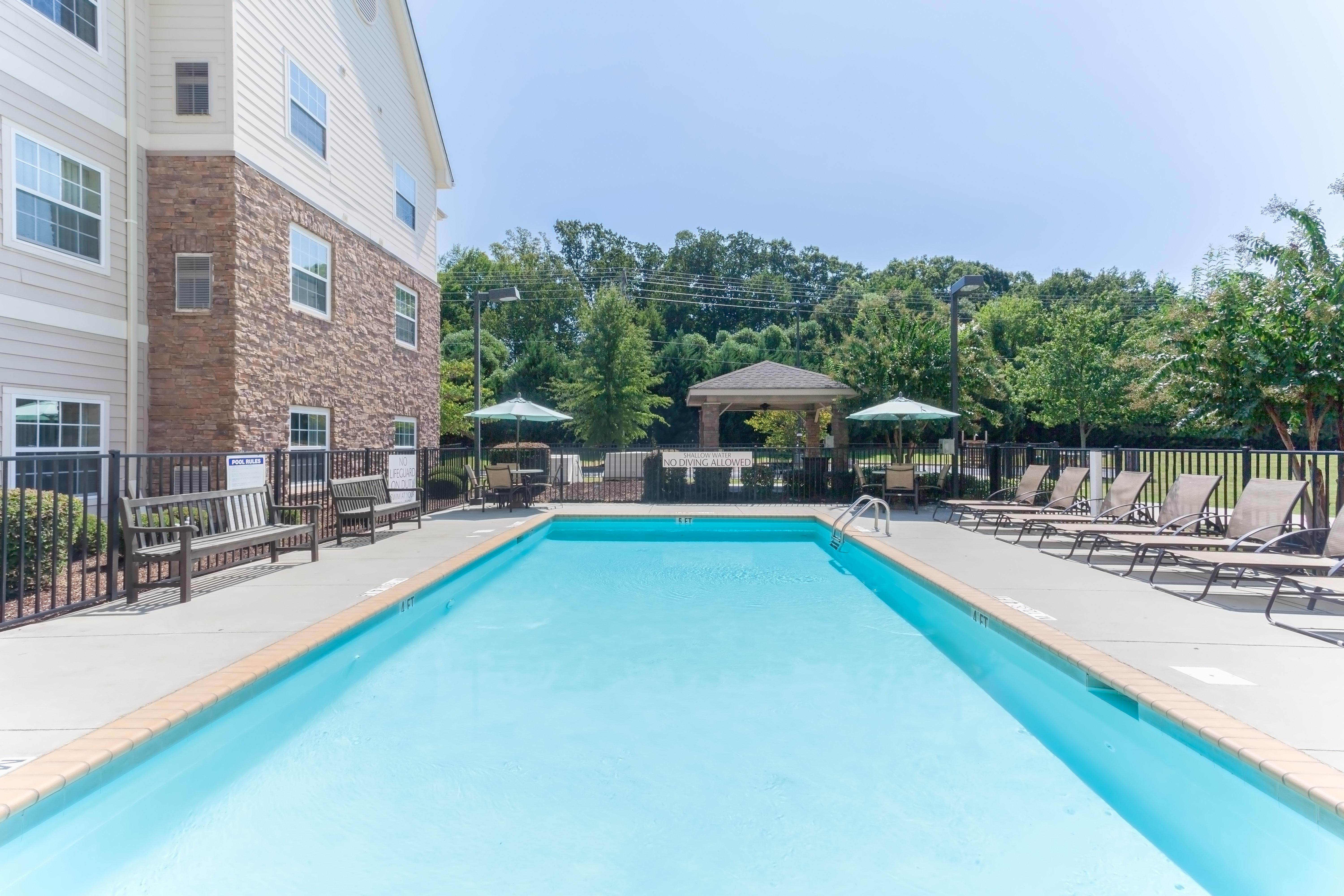 Hilton Greenville Exterior photo