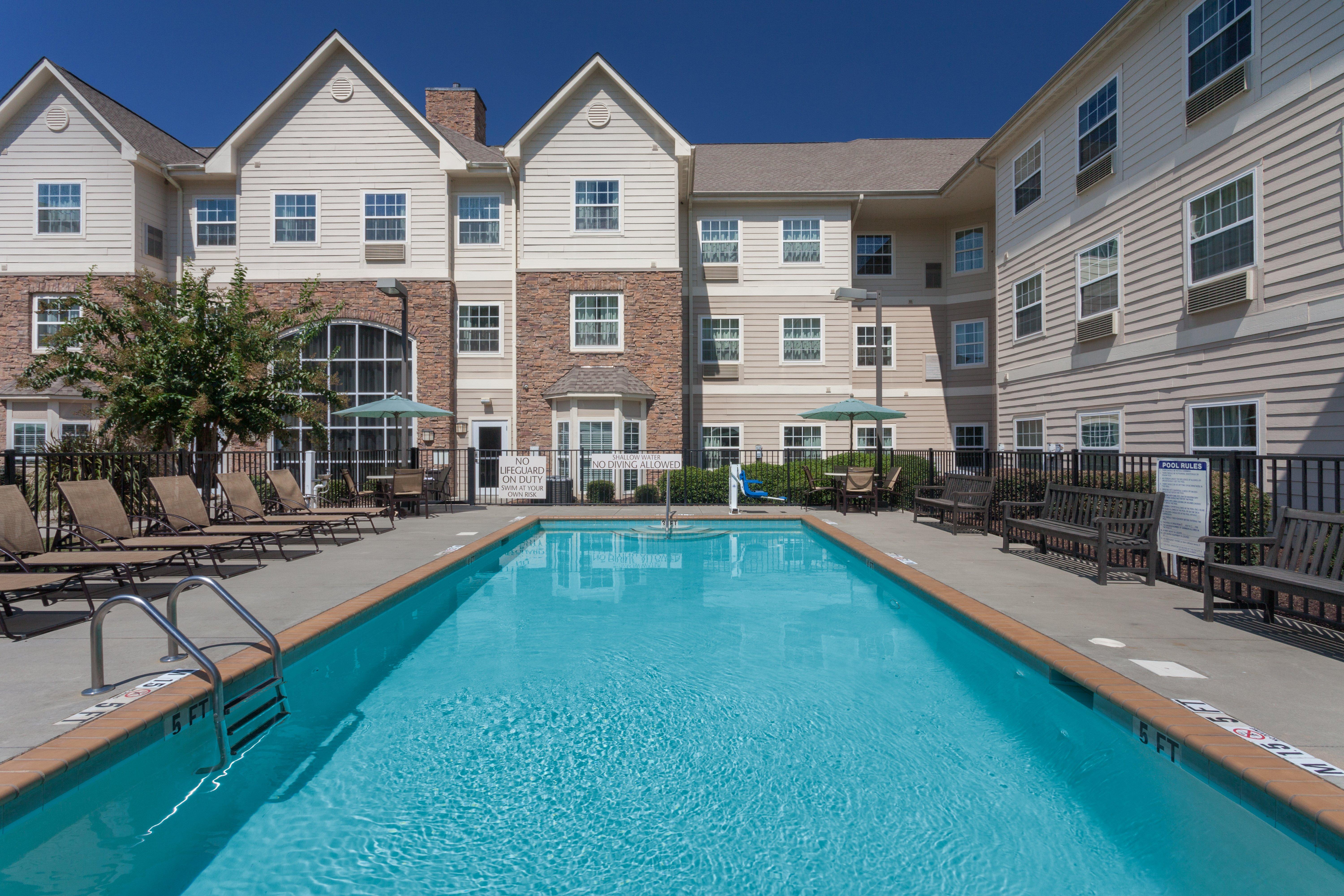 Hilton Greenville Exterior photo